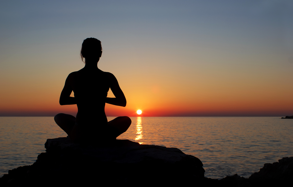 shutterstock_214018396 Meditate by the sea